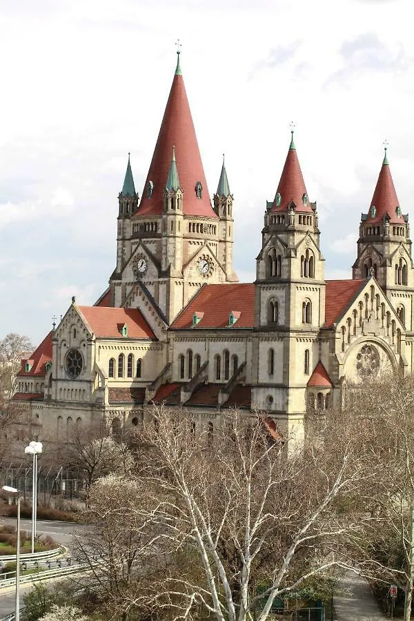 Edelweiss City Apartments United Nations Vienna