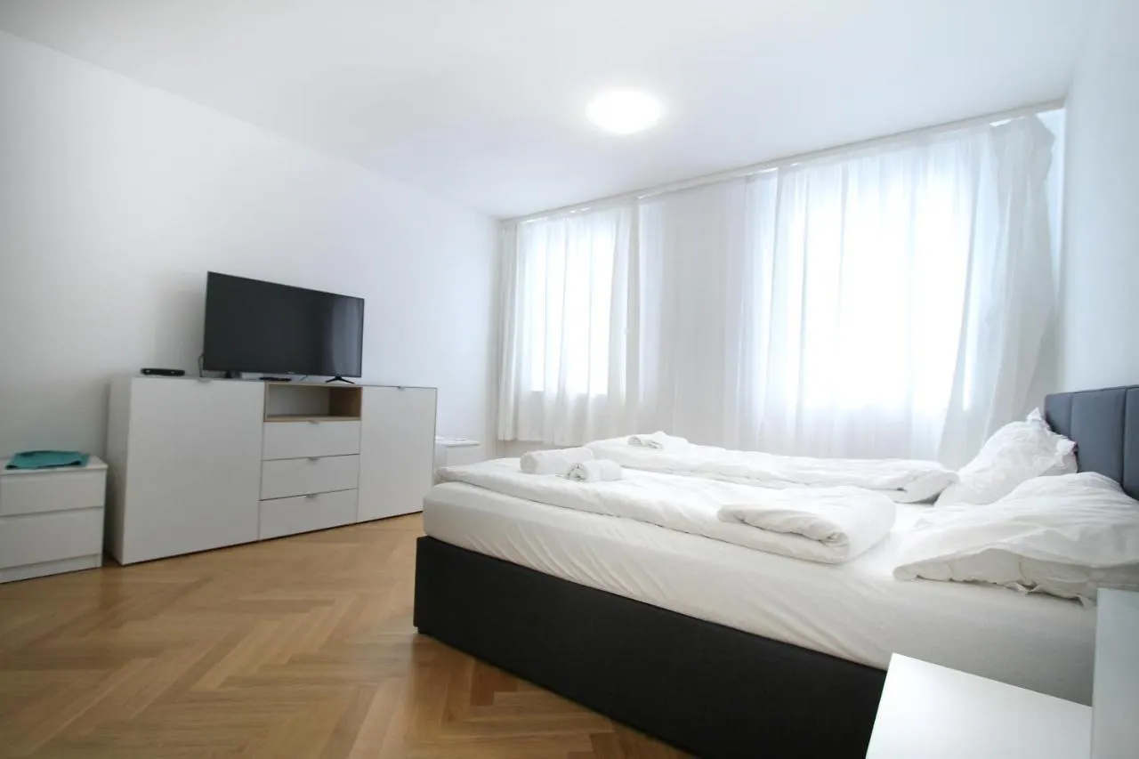 Edelweiss City Apartments United Nations Vienna