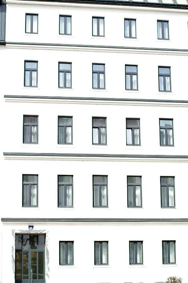 Edelweiss City Apartments United Nations Vienna