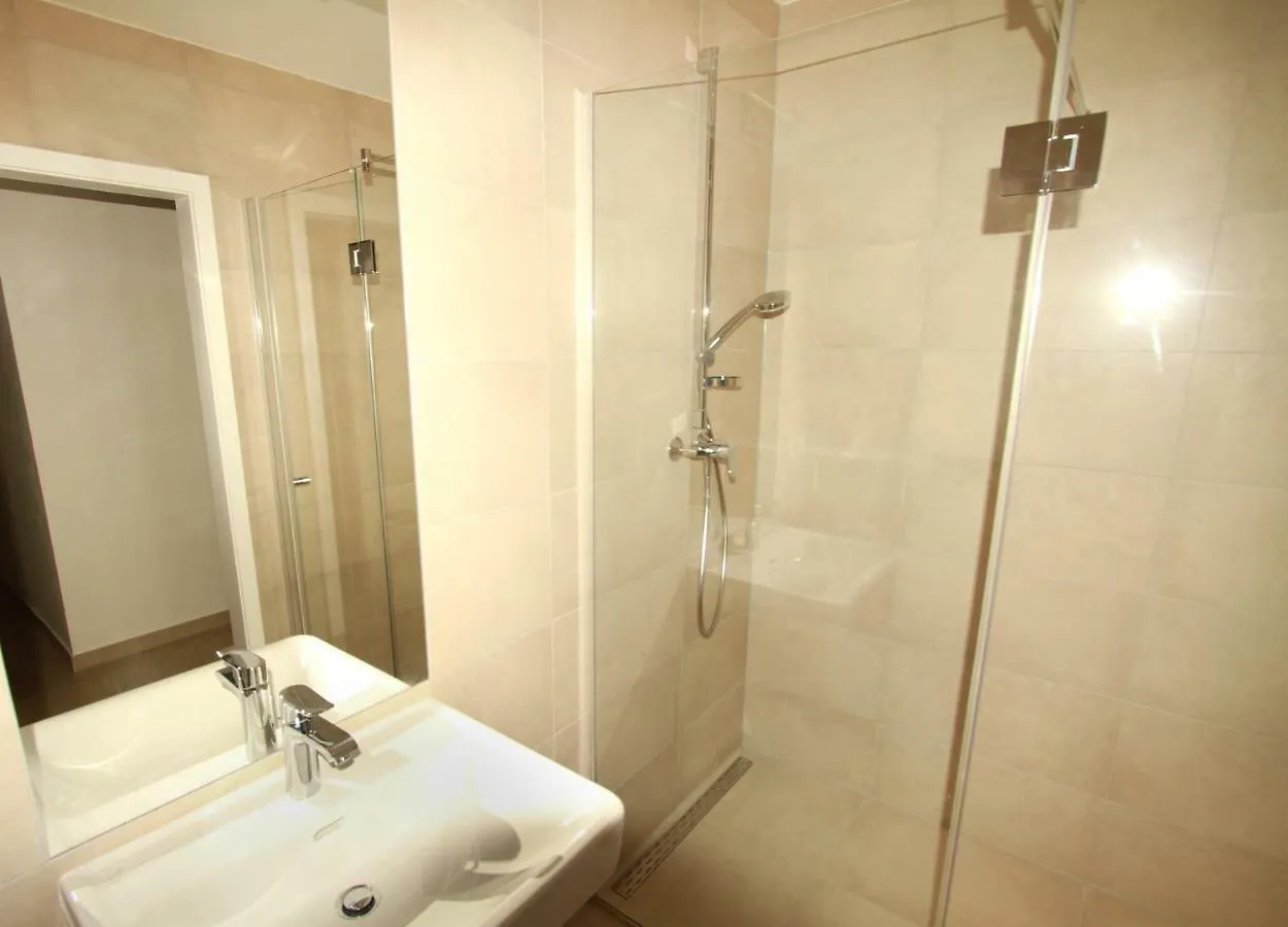 Edelweiss City Apartments United Nations Vienna 0*,  Austria