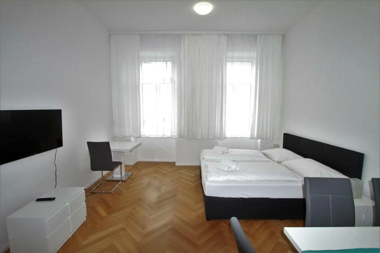 Edelweiss City Apartments United Nations Vienna